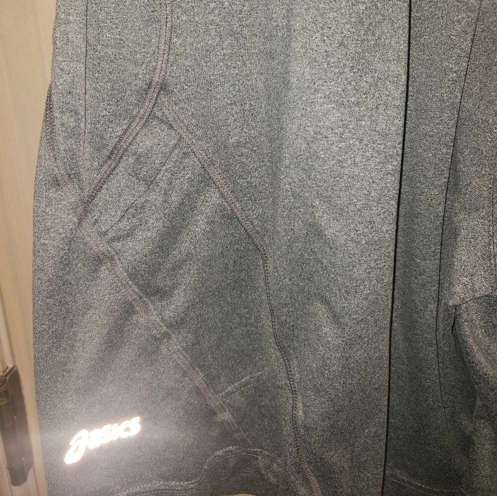 Mens sz S Asics Athletic shorts gray - Picture 2 of 4